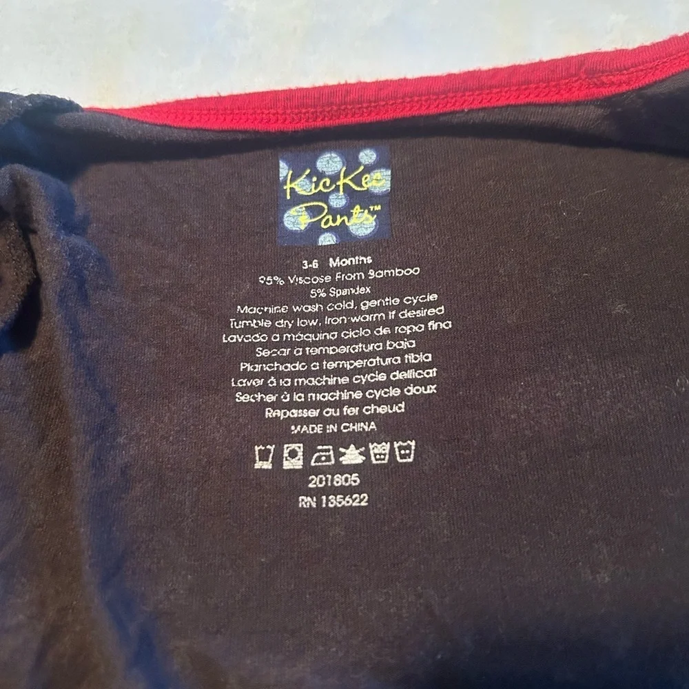 Kickee Pants pajamas - black with raindrops and red umbrellas size 3-6 months